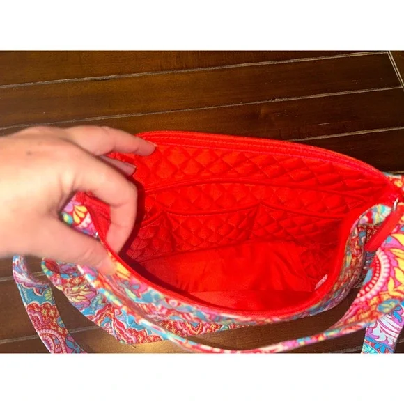 Vera Bradley Crossbody Diaper Bag Shoulder Paisley Floral Print Zip Front Pocket - Picture 13 of 14